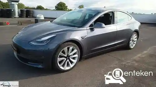 Tesla Model 3 Performance 2019