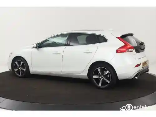 Volvo V40 T3 2019