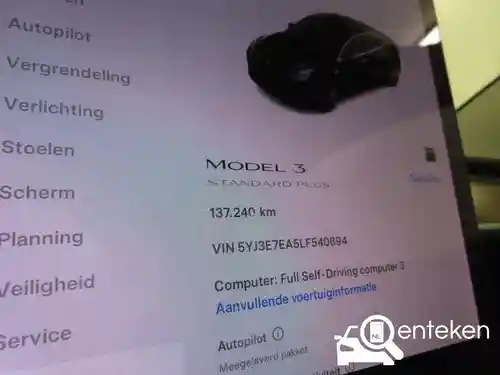 Tesla Model 3 Standard Range Plus 2019