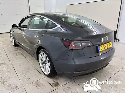 Tesla Model 3 Standard Range Plus 2019