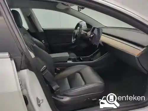 Tesla Model 3 Performance 2019