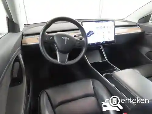 Tesla Model 3 Performance 2019