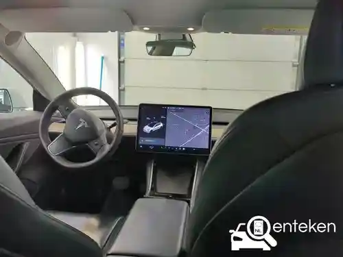 Tesla Model 3 Performance 2019