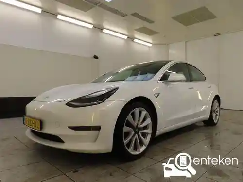 Tesla Model 3 Performance 2019
