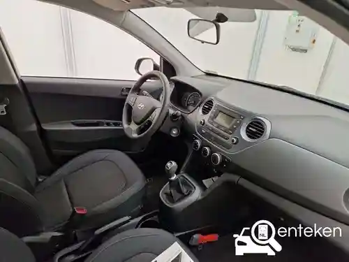 Hyundai i10 1.0 blue 2019