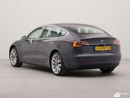 Tesla Model 3 Standard Range Plus 2019