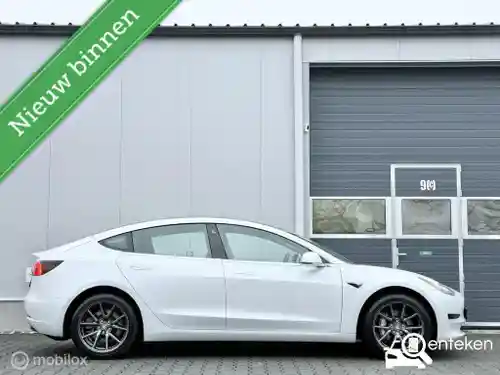 Tesla Model 3 Standard Range Plus 2019