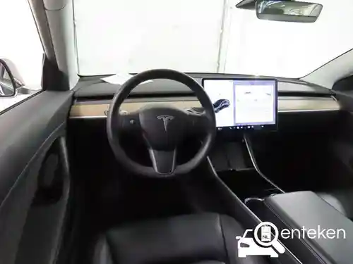 Tesla Model 3 Performance 2019