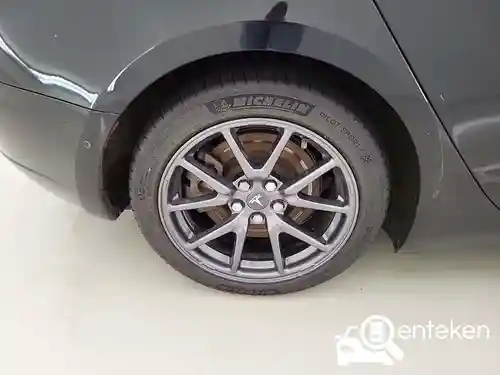 Tesla Model 3 Performance 2019