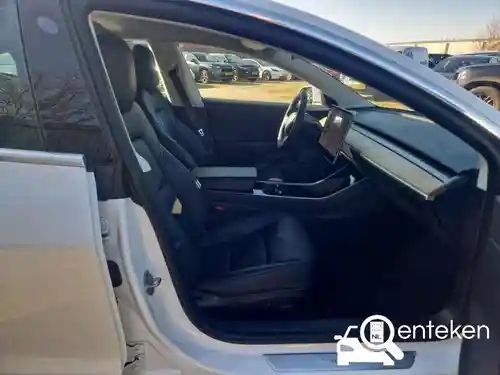 Tesla Model 3 Performance 2019