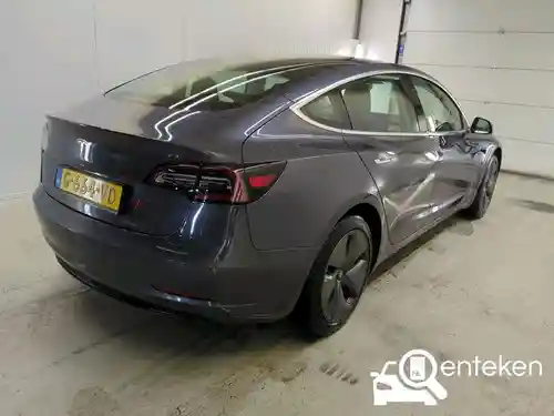 Tesla Model 3 Standard Range Plus 2019