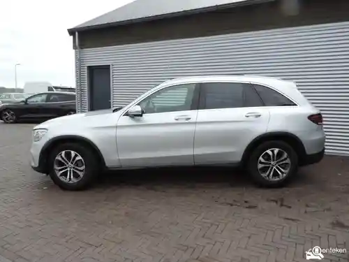 Mercedes-Benz GLC 200 2019