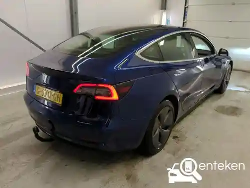 Tesla Model 3 Standard Range Plus 2019