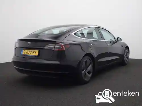 Tesla Model 3 Standard Range Plus 2019