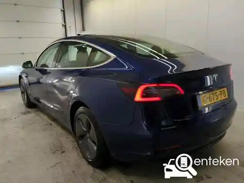 Tesla Model 3 Standard Range Plus 2019
