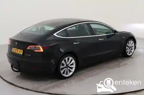 Tesla Model 3 Performance 2019