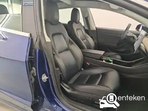 Tesla Model 3 Standard Range Plus 2019