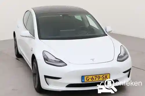 Tesla Model 3 Standard Range Plus 2019