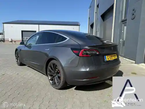 Tesla Model 3 Performance 2019