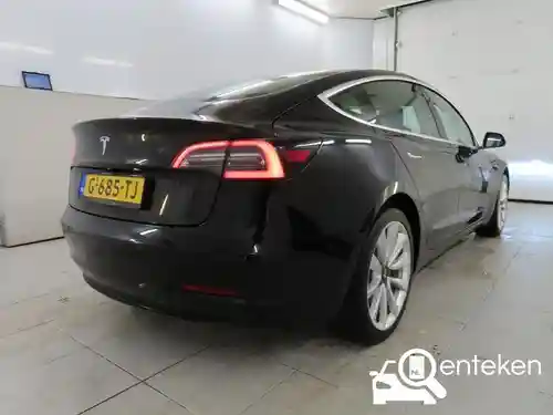 Tesla Model 3 Standard Range Plus 2019