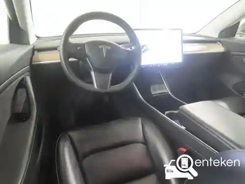 Tesla Model 3 Performance 2020