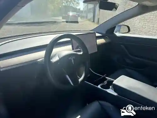 Tesla Model 3 Performance 2019