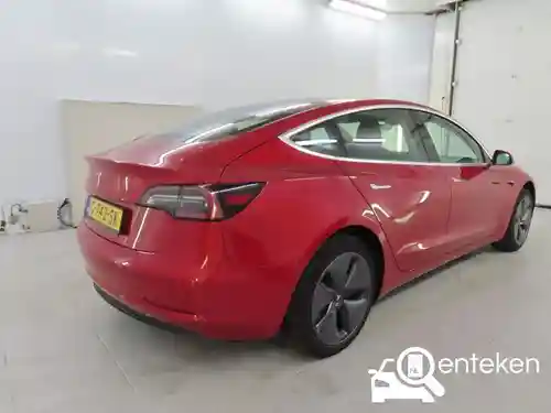 Tesla Model 3 Standard Range Plus 2019