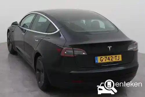 Tesla Model 3 Standard Range Plus 2019