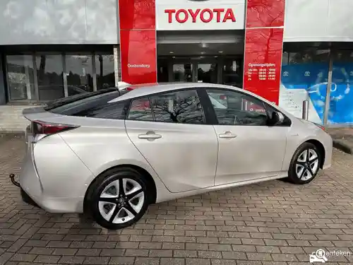 Toyota Prius 1.8 Hybrid 2018