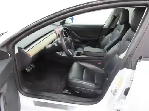 Tesla Model 3 Performance 2019