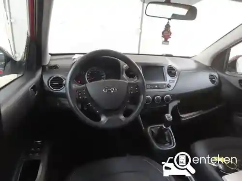 Hyundai i10 1.0 blue 2019