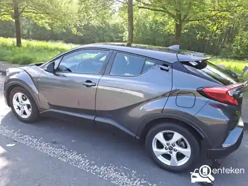 Toyota C-HR 1.8 Hybrid 2019