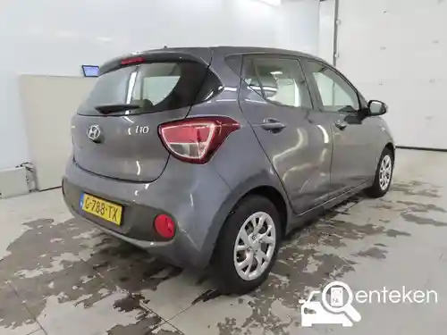Hyundai i10 1.0 blue 2020