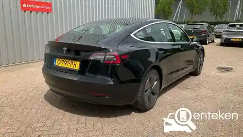 Tesla Model 3 Standard Range Plus 2019