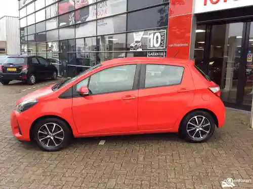 Toyota Yaris 1.0 2019
