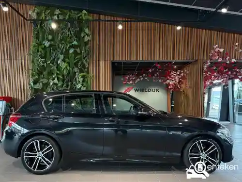 BMW 118i 2019