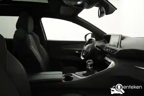Peugeot 5008 1.2 PureTech 130 2019