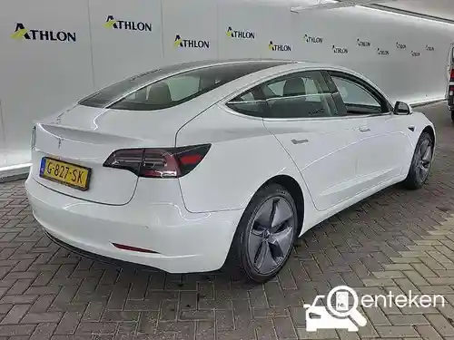 Tesla Model 3 Standard Range Plus 2019