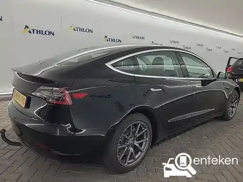 Tesla Model 3 Standard Range Plus 2019