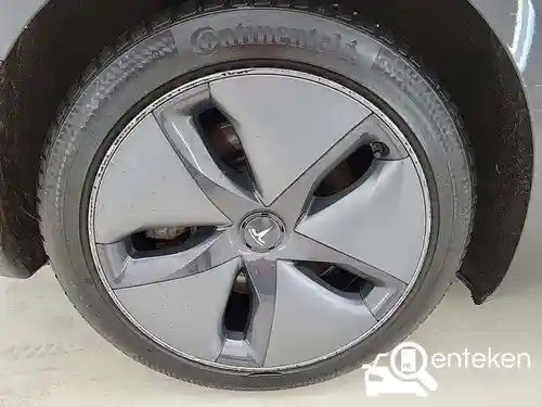 Tesla Model 3 Performance 2019