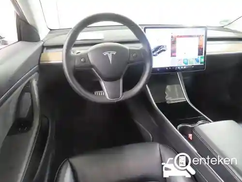 Tesla Model 3 Performance 2019