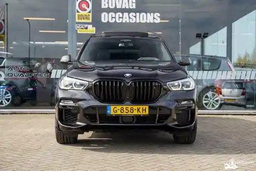 BMW X5 M50i 2019