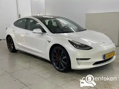 Tesla Model 3 Performance 2019