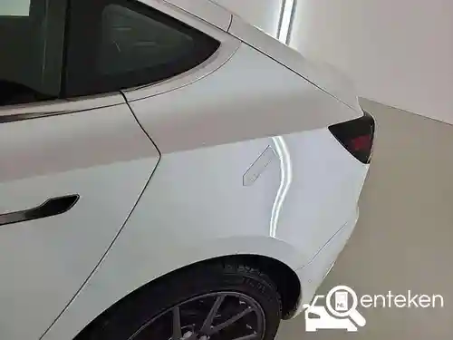 Tesla Model 3 Standard Range Plus 2019