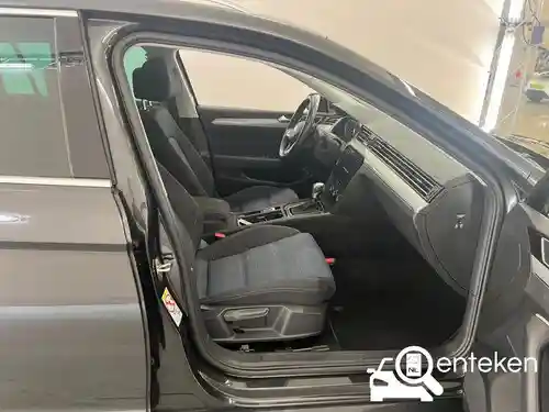 VW Passat Variant GTE 2020