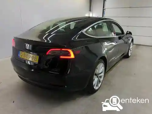 Tesla Model 3 Standard Range Plus 2019