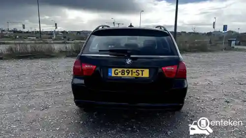 BMW 318i Touring 2009