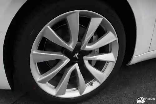 Tesla Model 3 Performance 2019