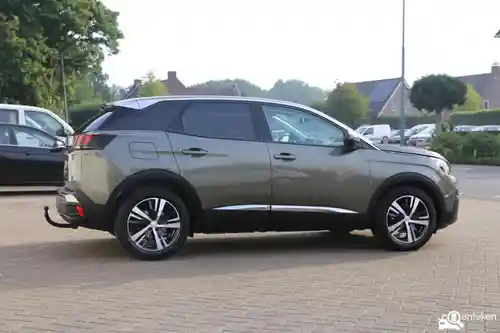 Peugeot 3008 1.2 PureTech 130 2019