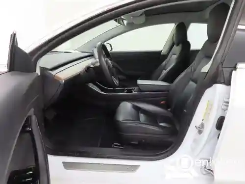 Tesla Model 3 Performance 2019